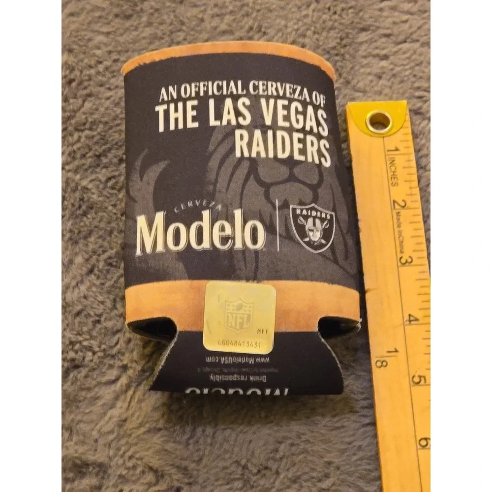 Las Vegas Raiders NFL Modelo Can Coozie Beer Soda Sleeve‎ Black Silver New Gift